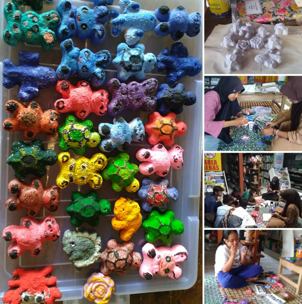 Asah Kreativitas, Forum Anak Belajar Buat Kerajinan Daur Ulang Kertas di Limbah Pustaka